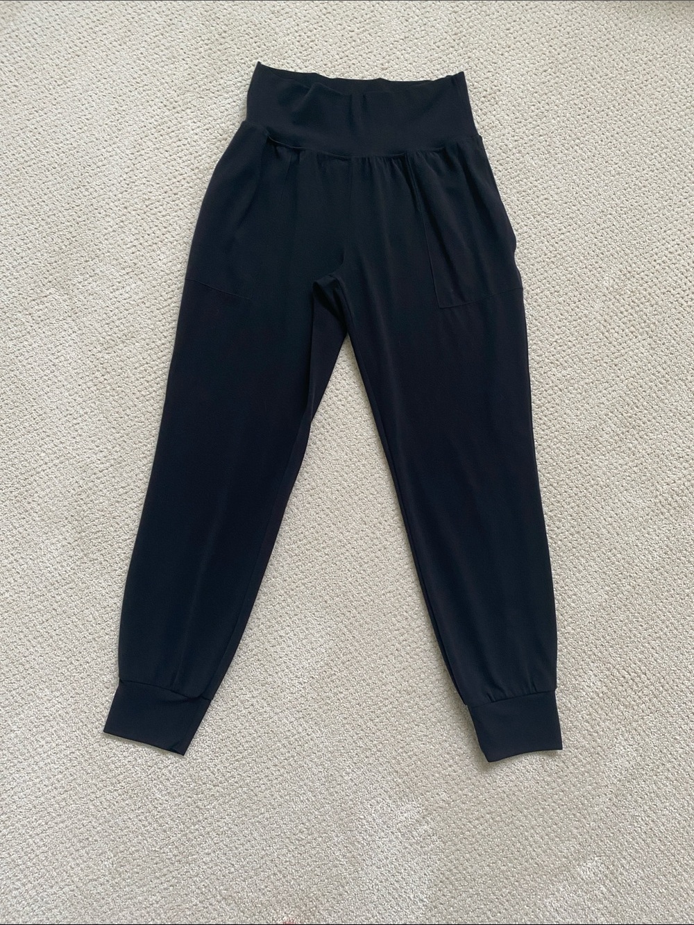 ATHLETA Black Cruise Jogger Pants